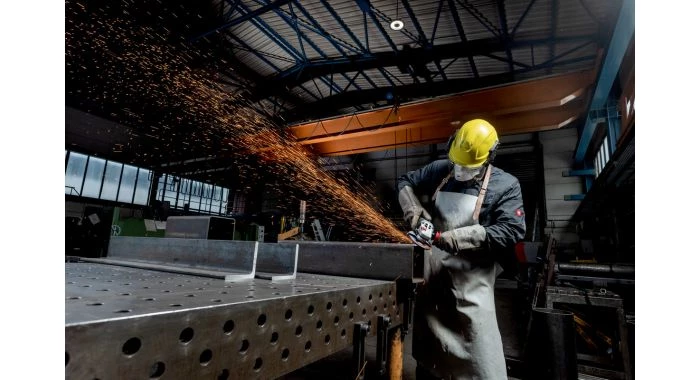 Meuleuse d'angle Metabo 613105000 / WE 19-125 Q M-Brush 3 Meuleuse d'angle Metabo 613105000 / WE 19-125 Q M-Brush – Image 3