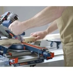 Scie à onglet Bosch 0601B19200 - Machine stationnaire GCM 8 SDE - 0601B19200 -Outil électroportatif Soldes 1471ae5ee89279fe1033bbac5df017be