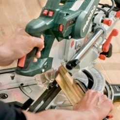 Scie à onglet Metabo KGSV 72 Xact Scie à onglets - 611216000 -Outil électroportatif Soldes 45724040d599fb4a5ebc1e626062f838