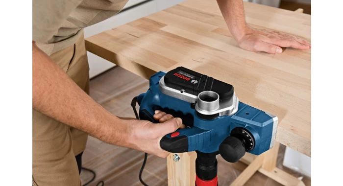 Rabot electrique Bosch 06015A4301 - Rabot GHO 26-82 D - 06015A4301 2 Rabot electrique Bosch 06015A4301 - Rabot GHO 26-82 D - 06015A4301 – Image 2