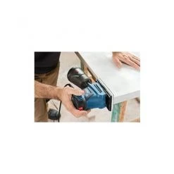 Ponceuse multifonction Bosch 06012A2300 - Ponceuse vibrante compacte GSS 160 Multi-usage - 06012A2300 7 Ponceuse multifonction Bosch 06012A2300 - Ponceuse vibrante compacte GSS 160 Multi-usage - 06012A2300 -Outil électroportatif Soldes c926639c637a3382d03d36f5487285d2