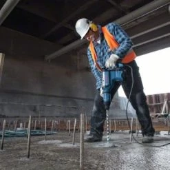 Marteau perforateur + piqueur Bosch GBH 8-45 DV - Marteau-perforateur 1500W - 12,5J - 0611265000 -Outil électroportatif Soldes e2946fd0295032b8f451e9cb1c57ada5